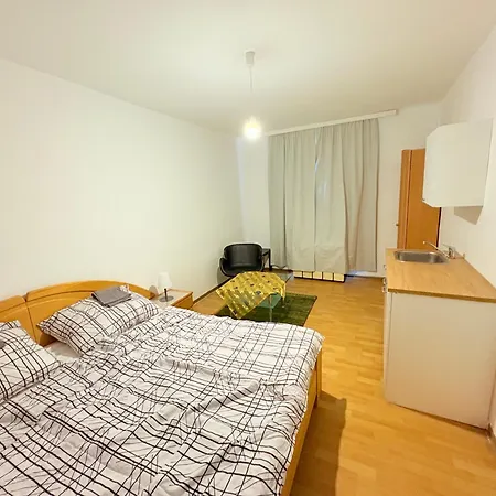 Beenie 6 Bed & Breakfast