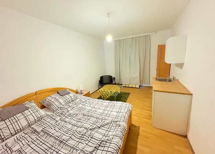 Beenie 6 فندق مبيت وإفطار