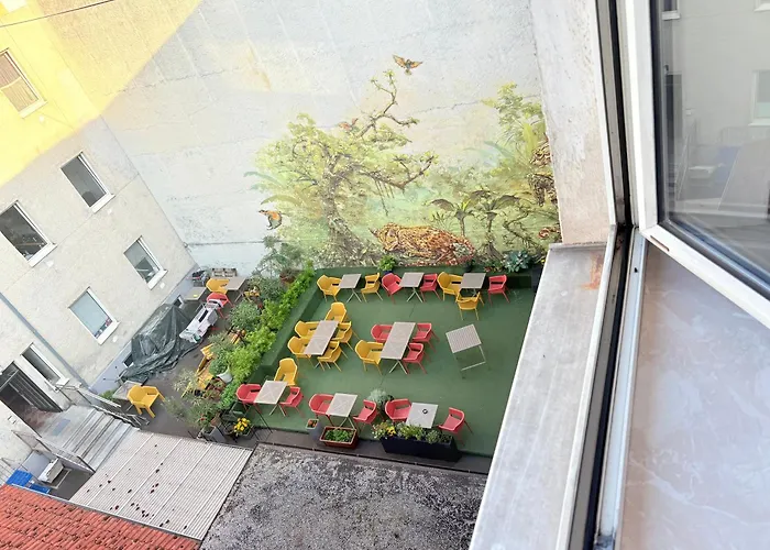 לינה וארוחת בוקר Beenie 6